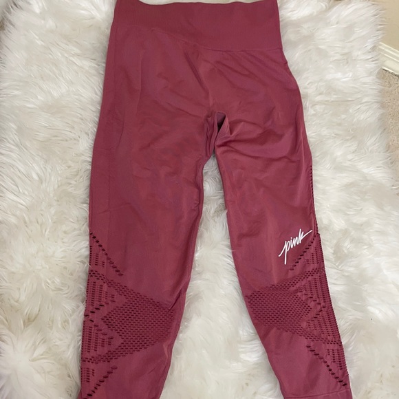 PINK cropped cool&comfy leggings - Picture 1 of 5